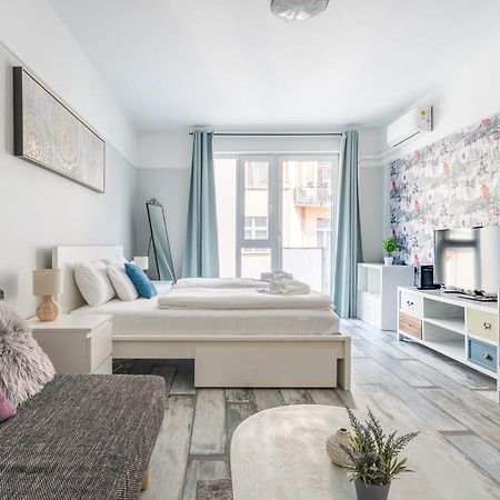 Blue Sky Apartment Budapest Eksteriør bilde